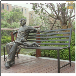 小區(qū)休息人物銅雕塑 小區(qū)休息人物銅雕塑