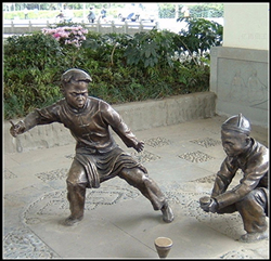 打陀螺情景小品銅雕 打陀螺情景小品銅雕