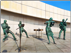 廣場人物銅雕塑 廣場人物銅雕塑